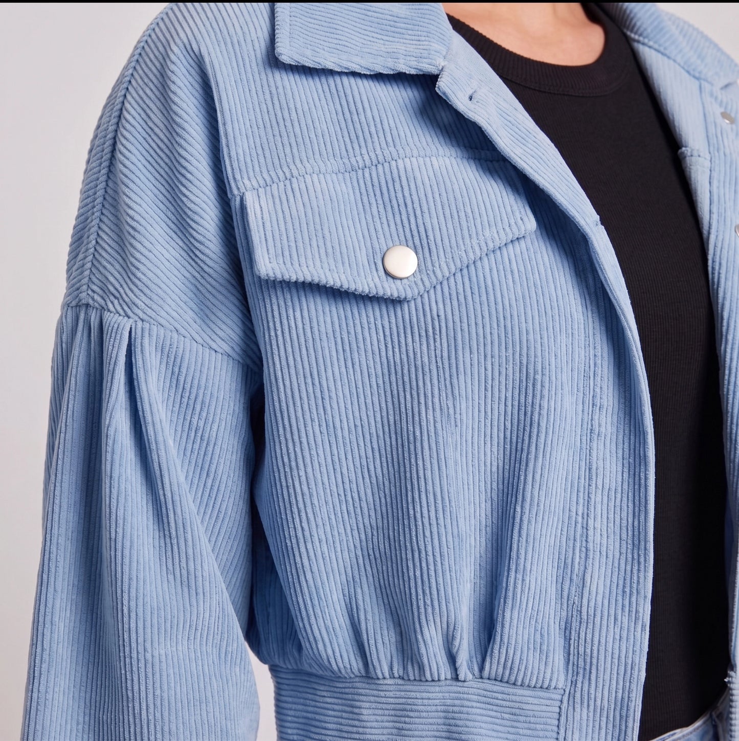 Cecile | Korte dames Jacket met plofmouwen