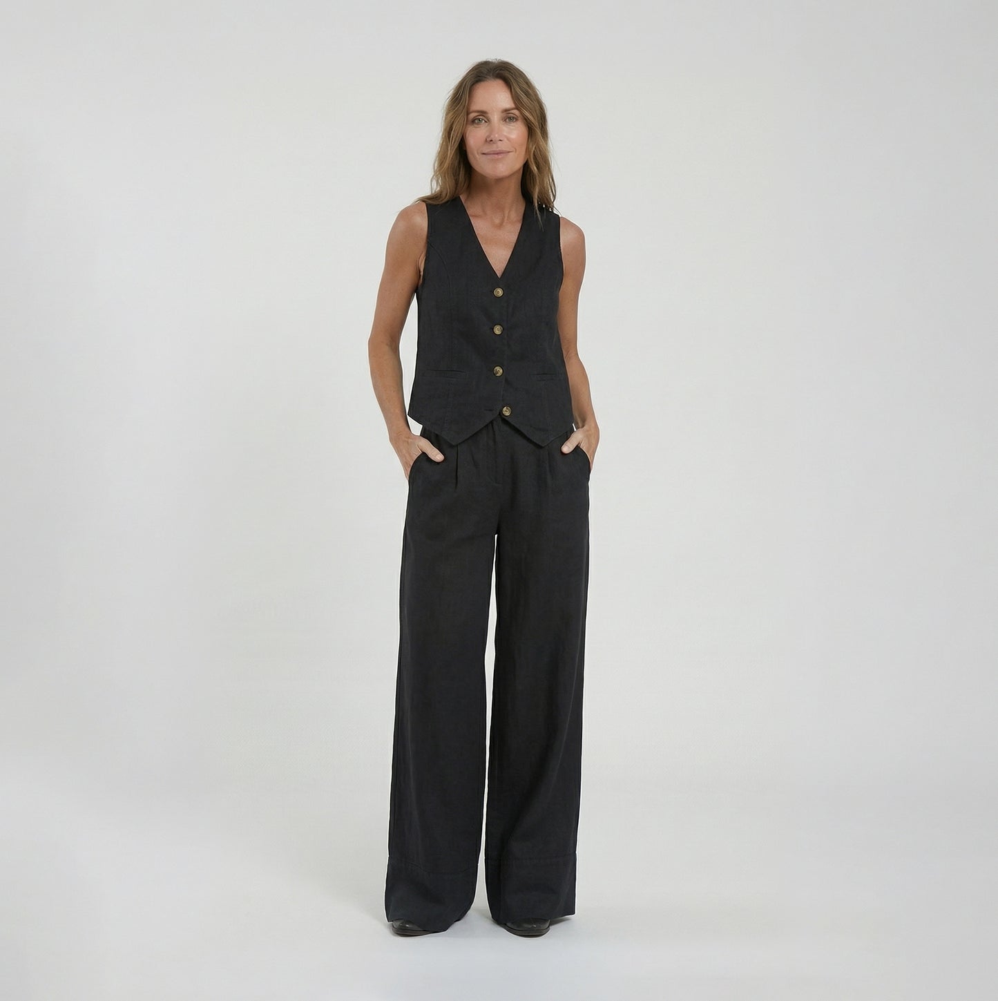 Evelynne | Lente Set met Knopen