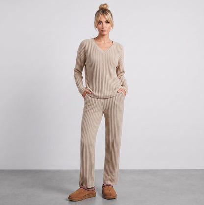 Fien | Dames loungeset met V-hals