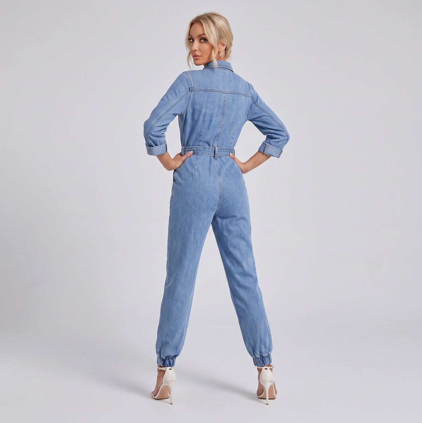 Lilou | Denim Jumpsuit met knoopsluiting en ceintuur