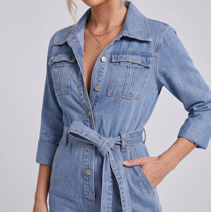Lilou | Denim Jumpsuit met knoopsluiting en ceintuur