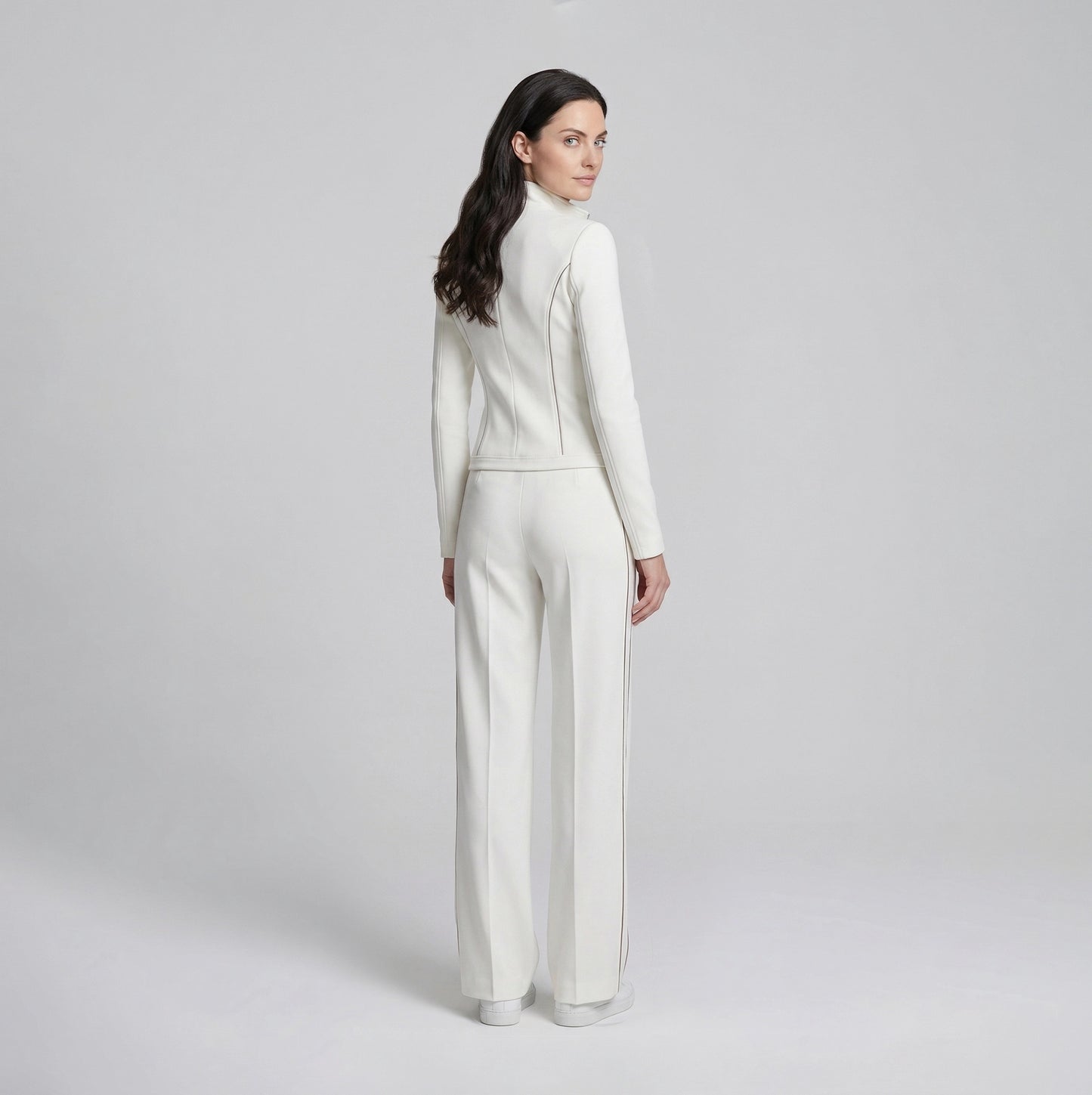 Pearl | Witte Set met Opstaande Kraag en Rits